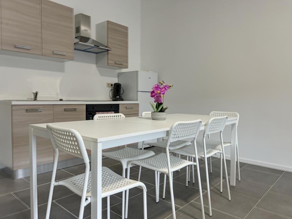 Вилла Charbonnel 4 Bruxelles-Charleroi-Airport Экстерьер фото